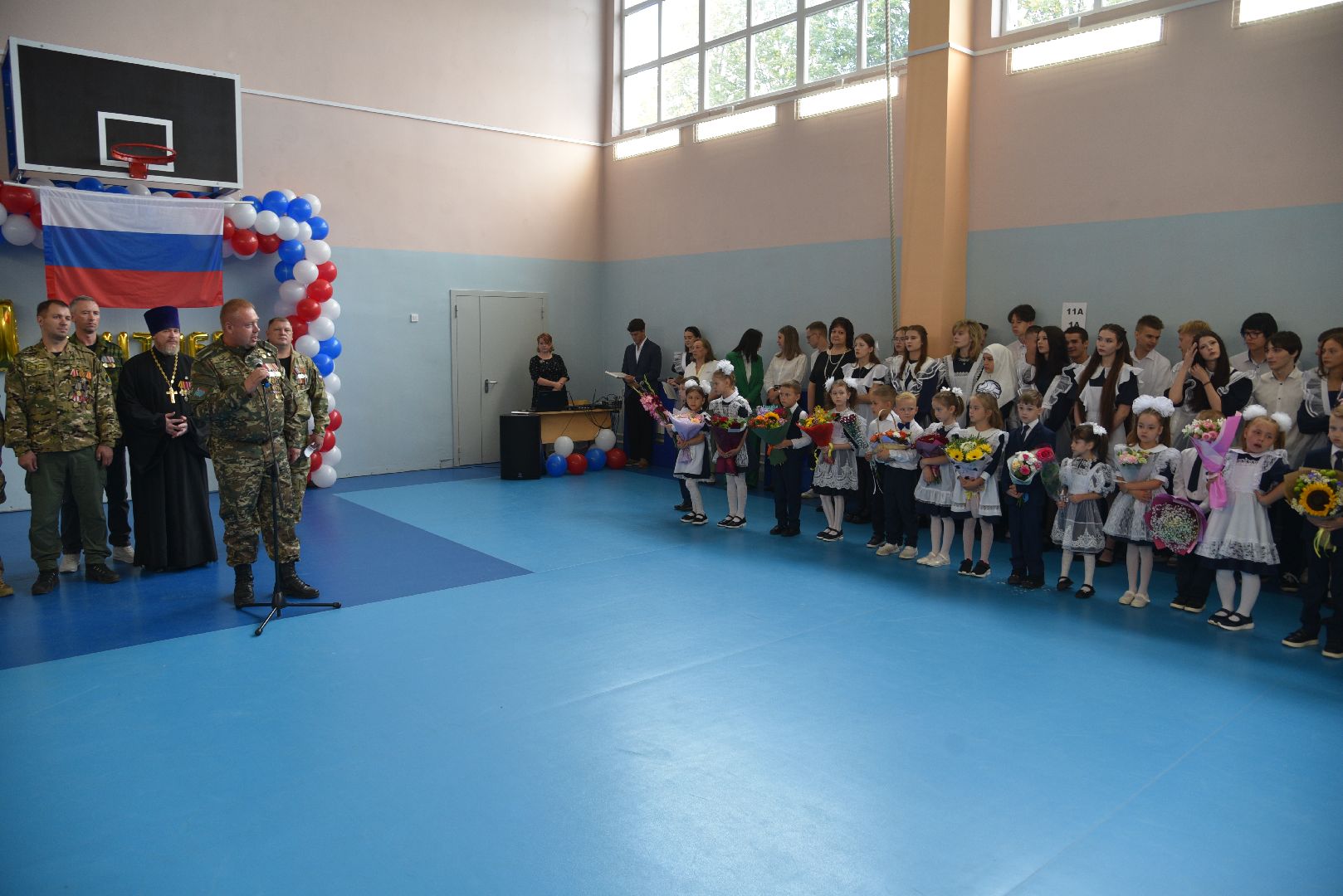 лотошино, лотошинская школа 1, первый звонок, 1 сентября, 1 сентября 2025,