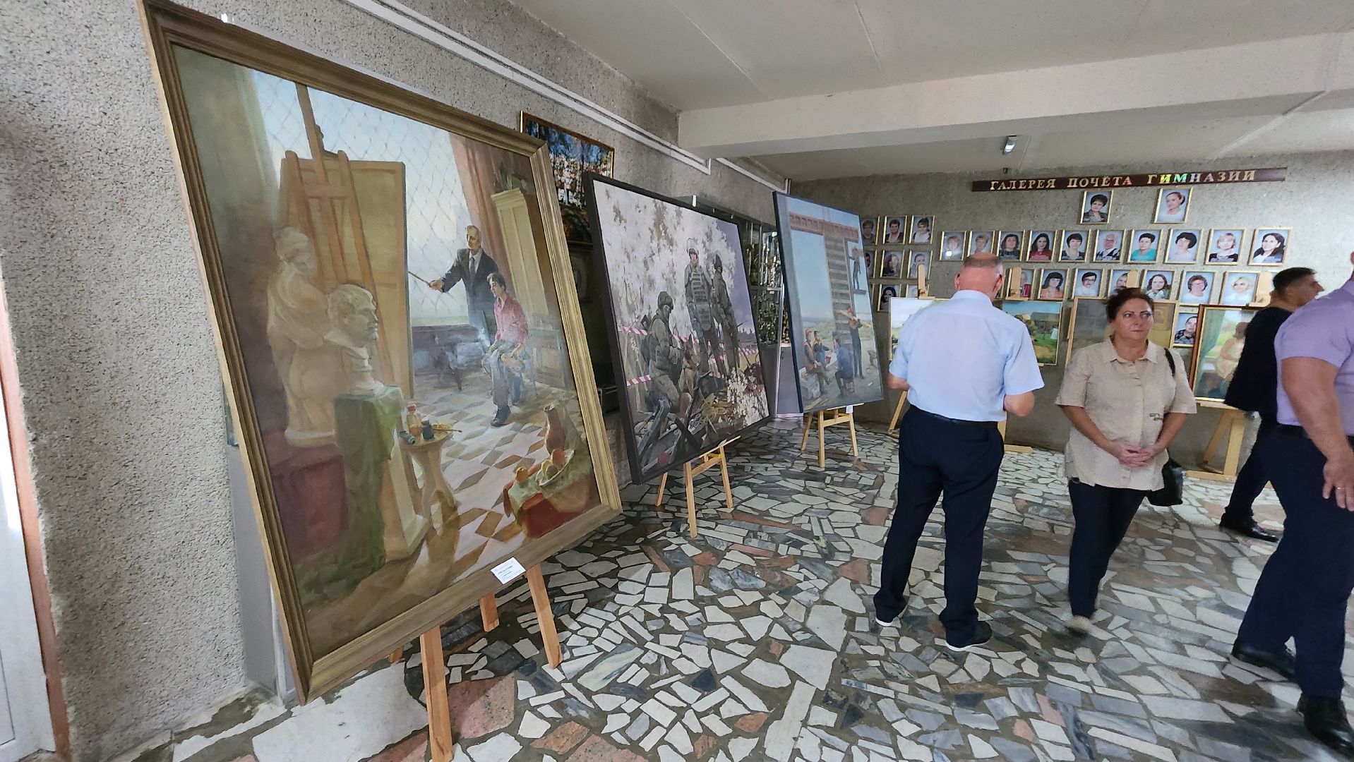 культура, гимназия протвино, выставка живописи,