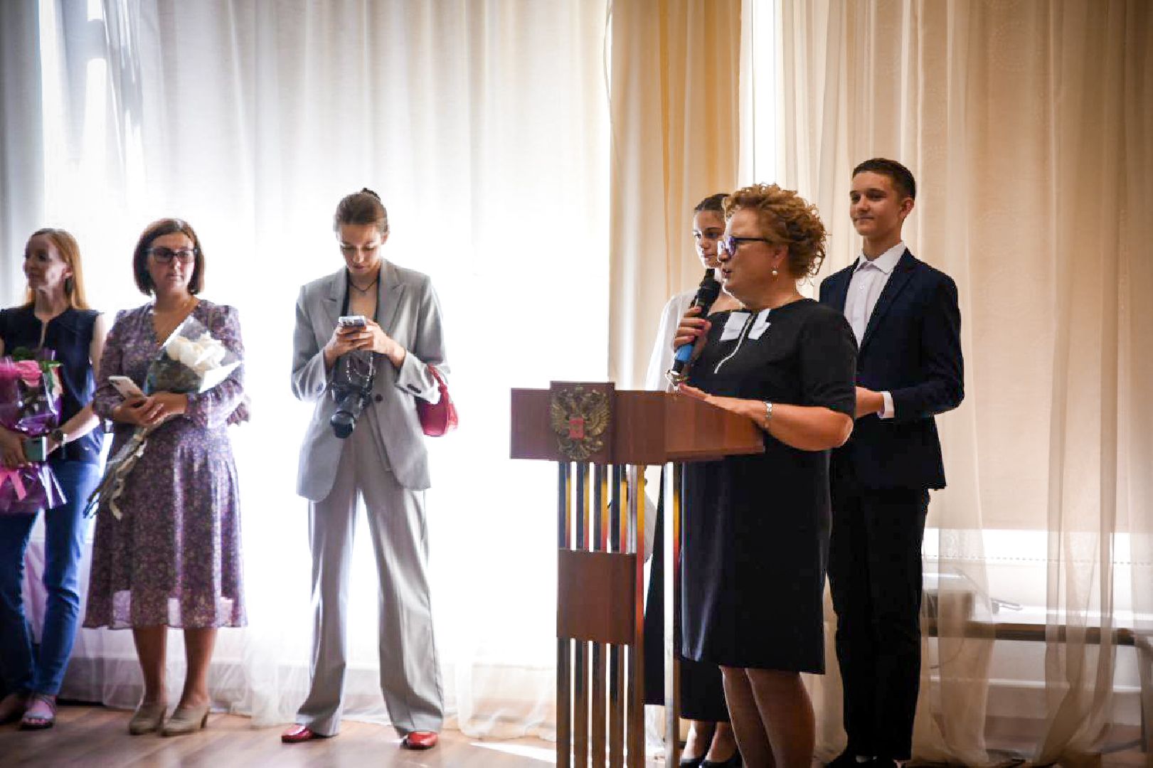 бронницы, день знаний в школе, 1 сентября , школа имени тимофеева в бронницах, дети,