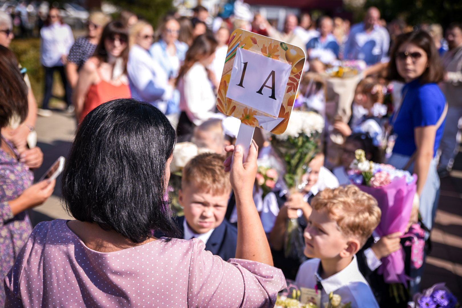 бронницы, день знаний в школе, 1 сентября , школа имени тимофеева в бронницах, дети,