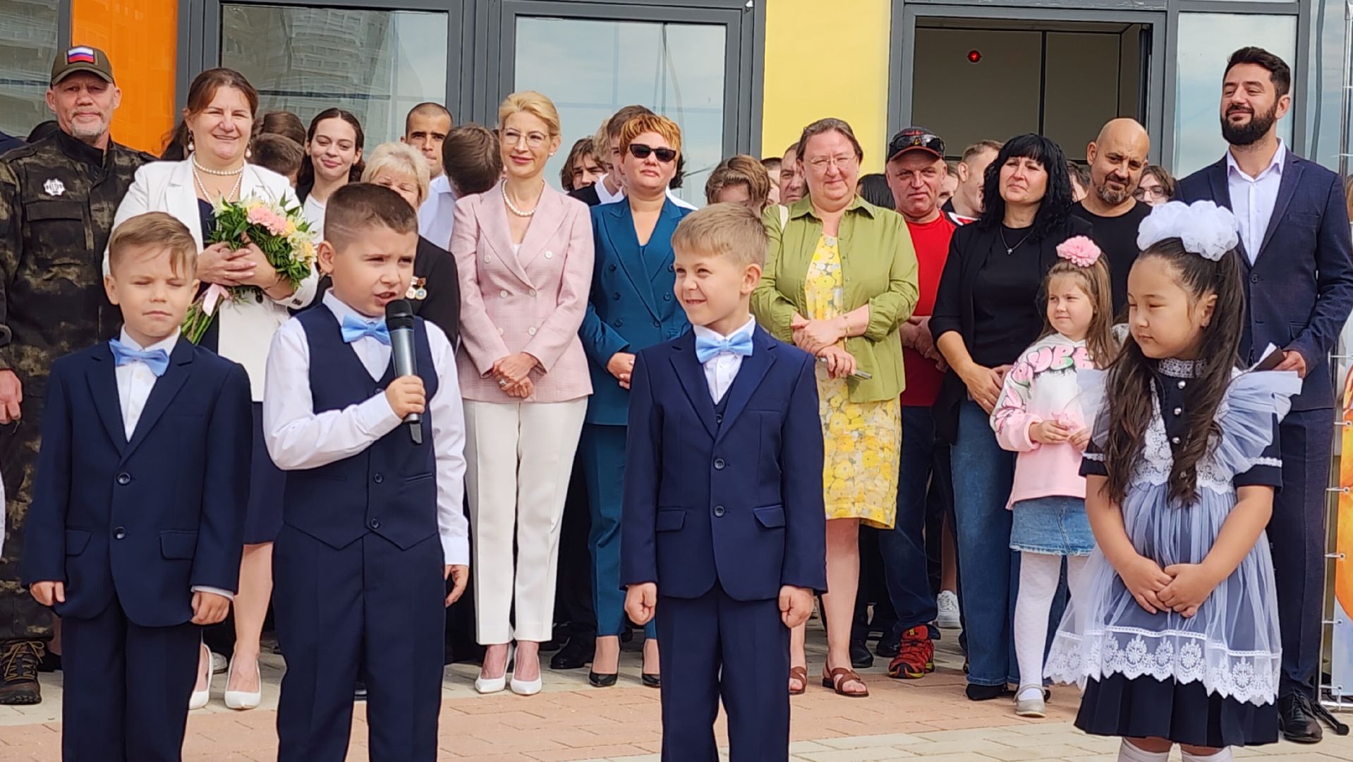 Образование, День знаний ,  Школа в Восточном , Новые школы Звенигорода ,