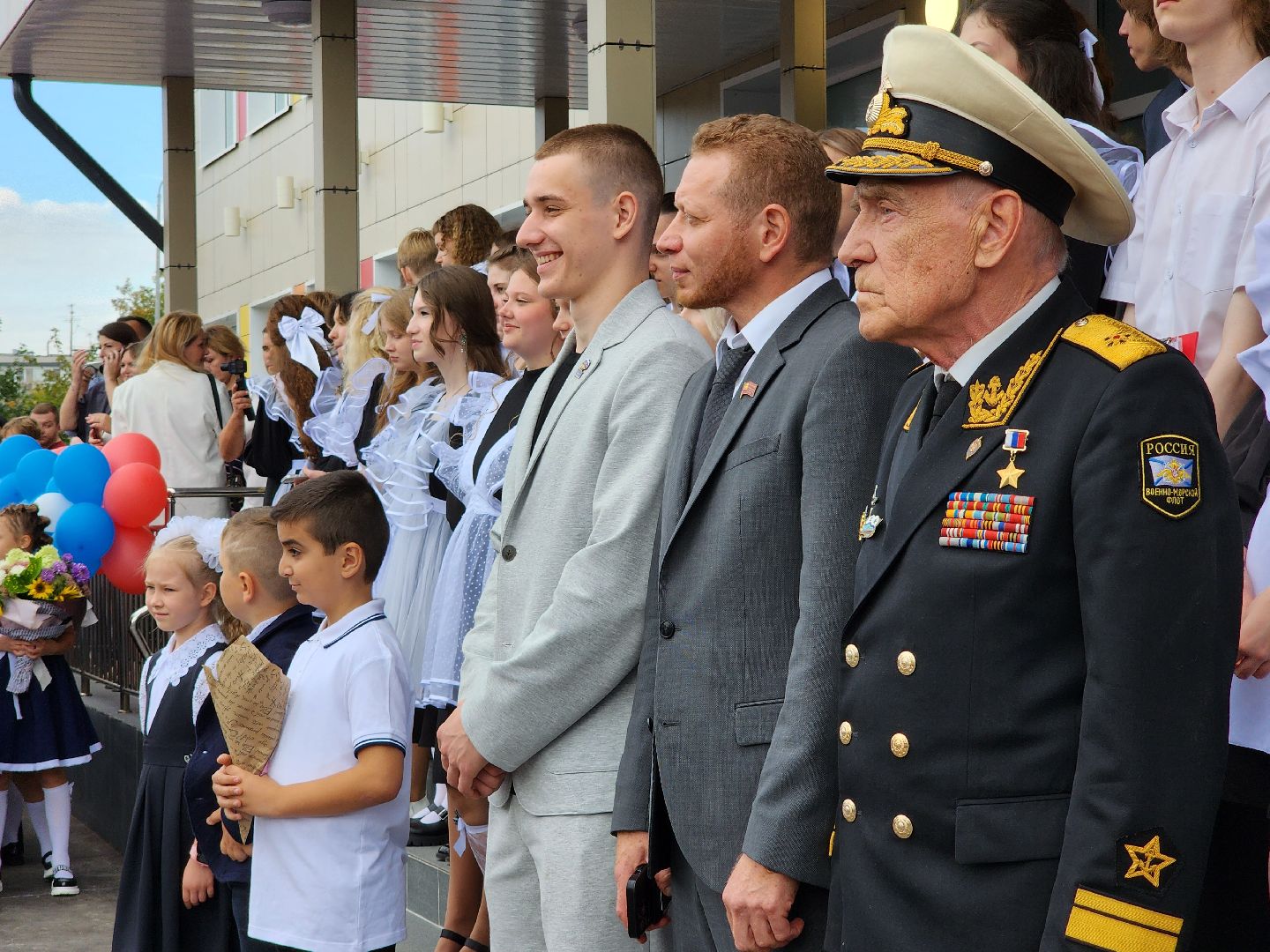 день знаний,  первое сентября, школьная линейка, рабочий поселок обухово, богородский городской округ,