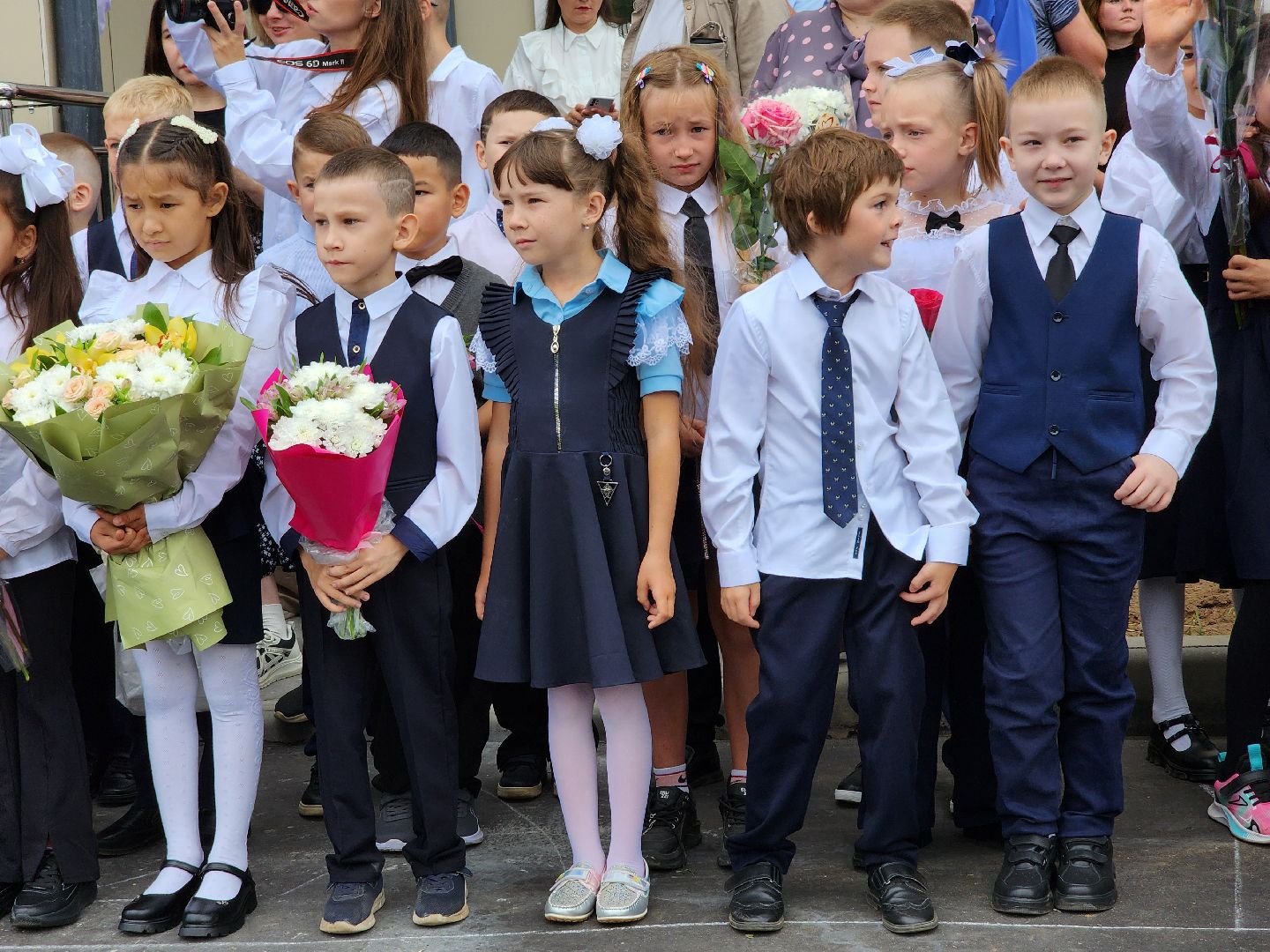 день знаний,  первое сентября, школьная линейка, рабочий поселок обухово, богородский городской округ,