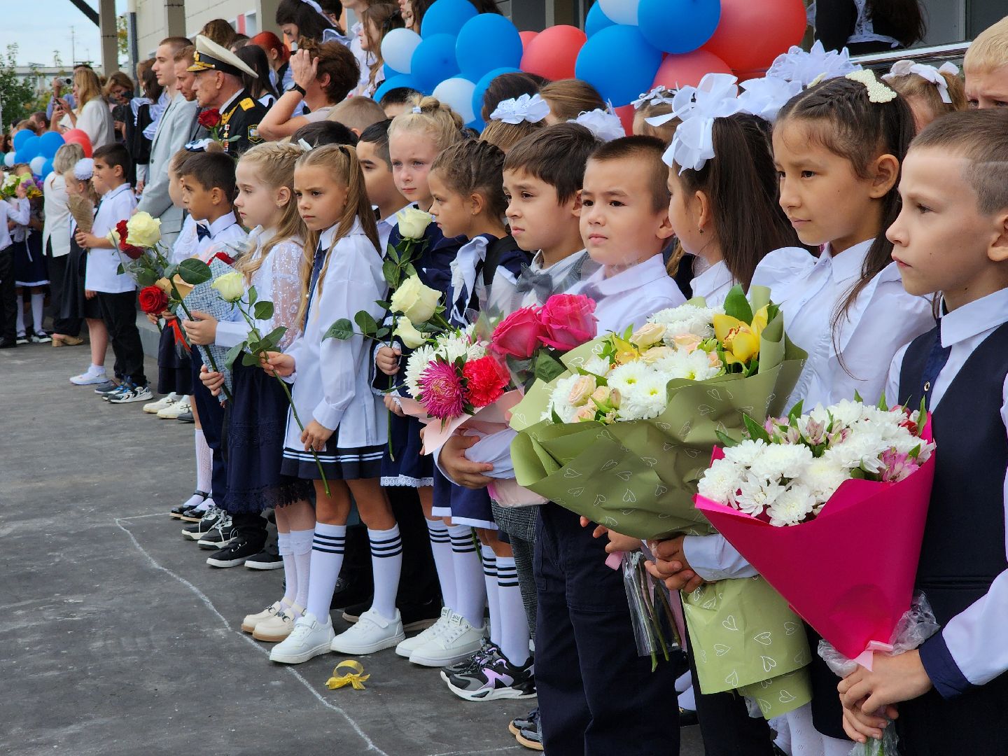 день знаний,  первое сентября, школьная линейка, рабочий поселок обухово, богородский городской округ,