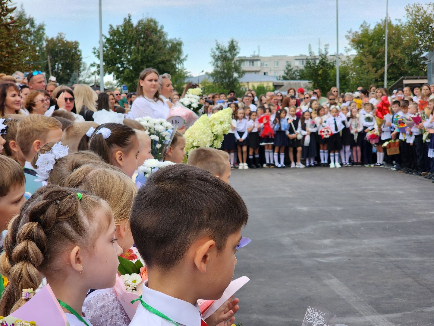 день знаний,  первое сентября, школьная линейка, рабочий поселок обухово, богородский городской округ,
