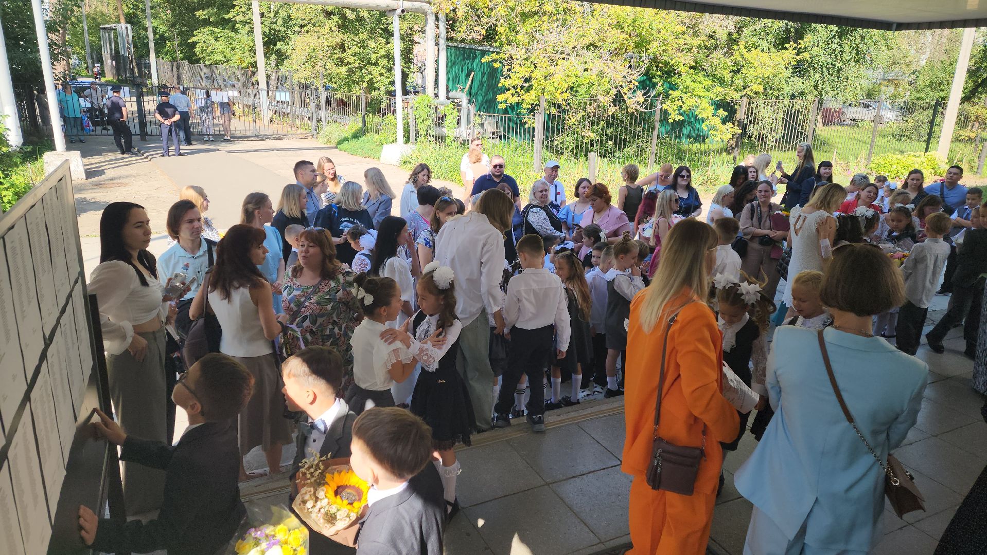 серпухов, гимназия, день знаний в серпухове, школа 18,