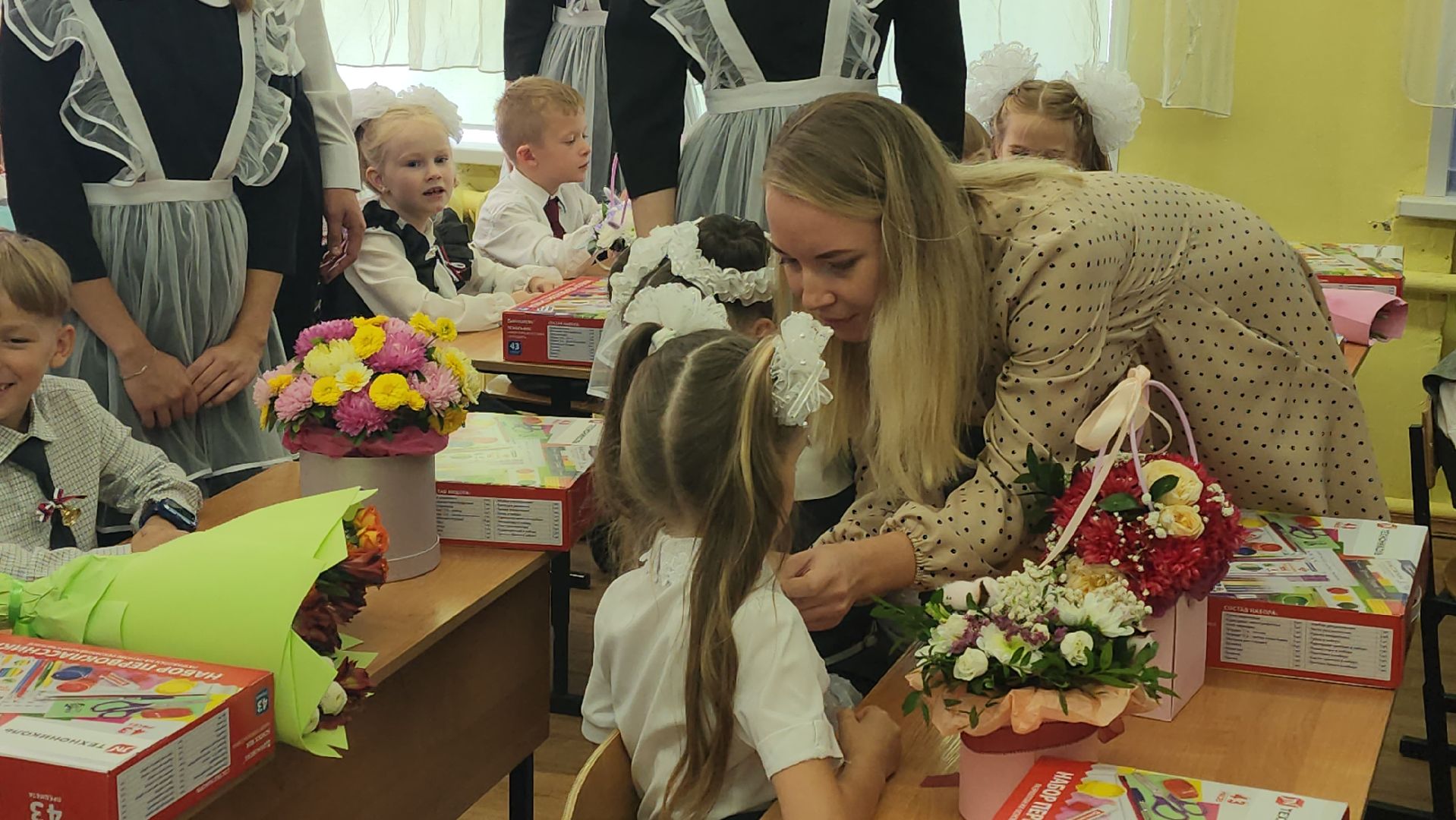 серпухов, завод техно в серпухове, школа 18, подарок первоклассникам в серухове, гимназия в серпухове,