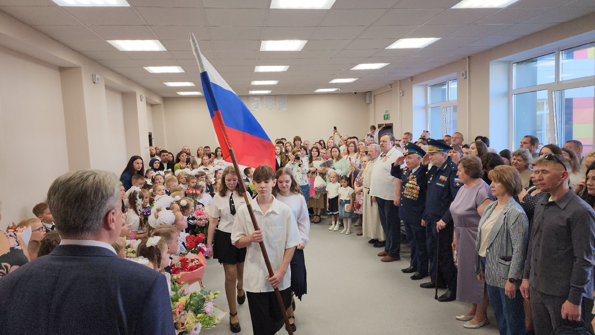1 сентября, Обновленная школа в Монино, щёлково, поздравление ветерана,