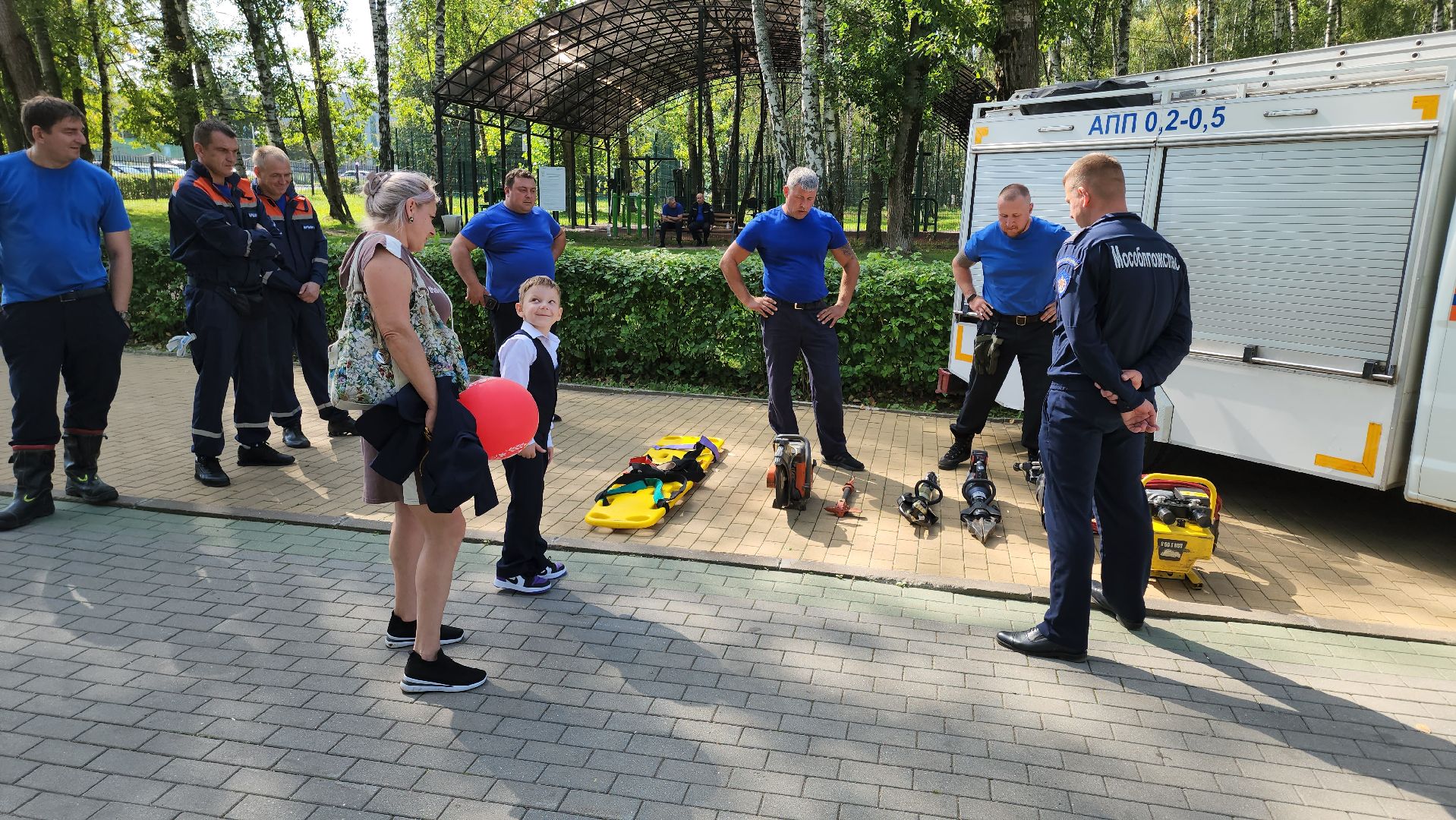 кашира, 1 сентября, парк , дети, мчс, пожарная машина, спасатели,