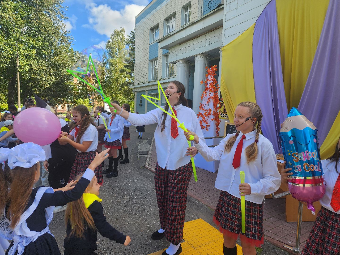 красноармейск, городской округ пушкинский, день знаний, первоклассники,