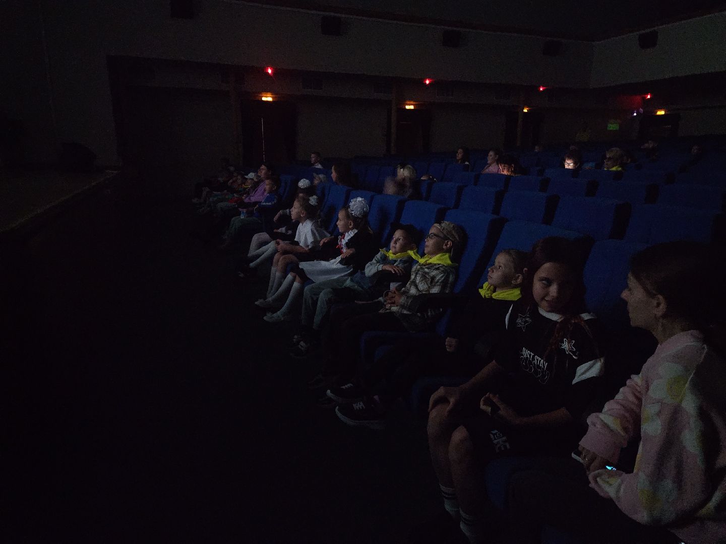 красноармейск, городской округ пушкинский, день знаний, первоклассники,