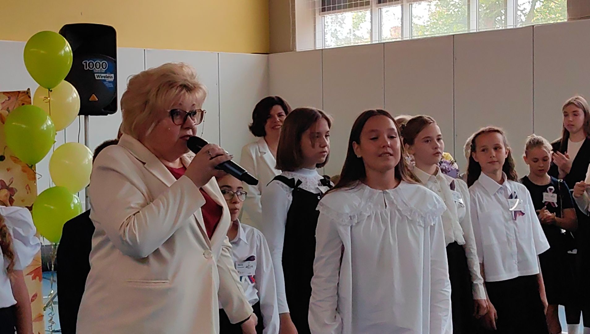 лицей, день знаний, творческие номера, первоклассники,
