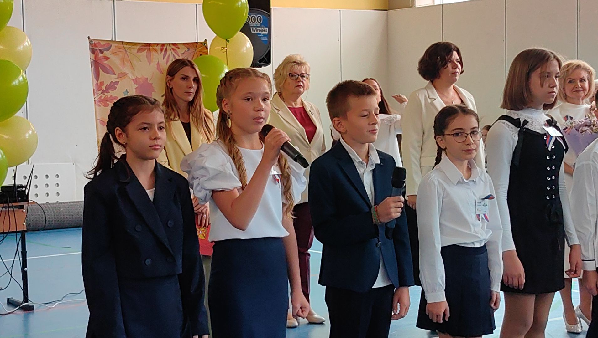 лицей, день знаний, творческие номера, первоклассники,