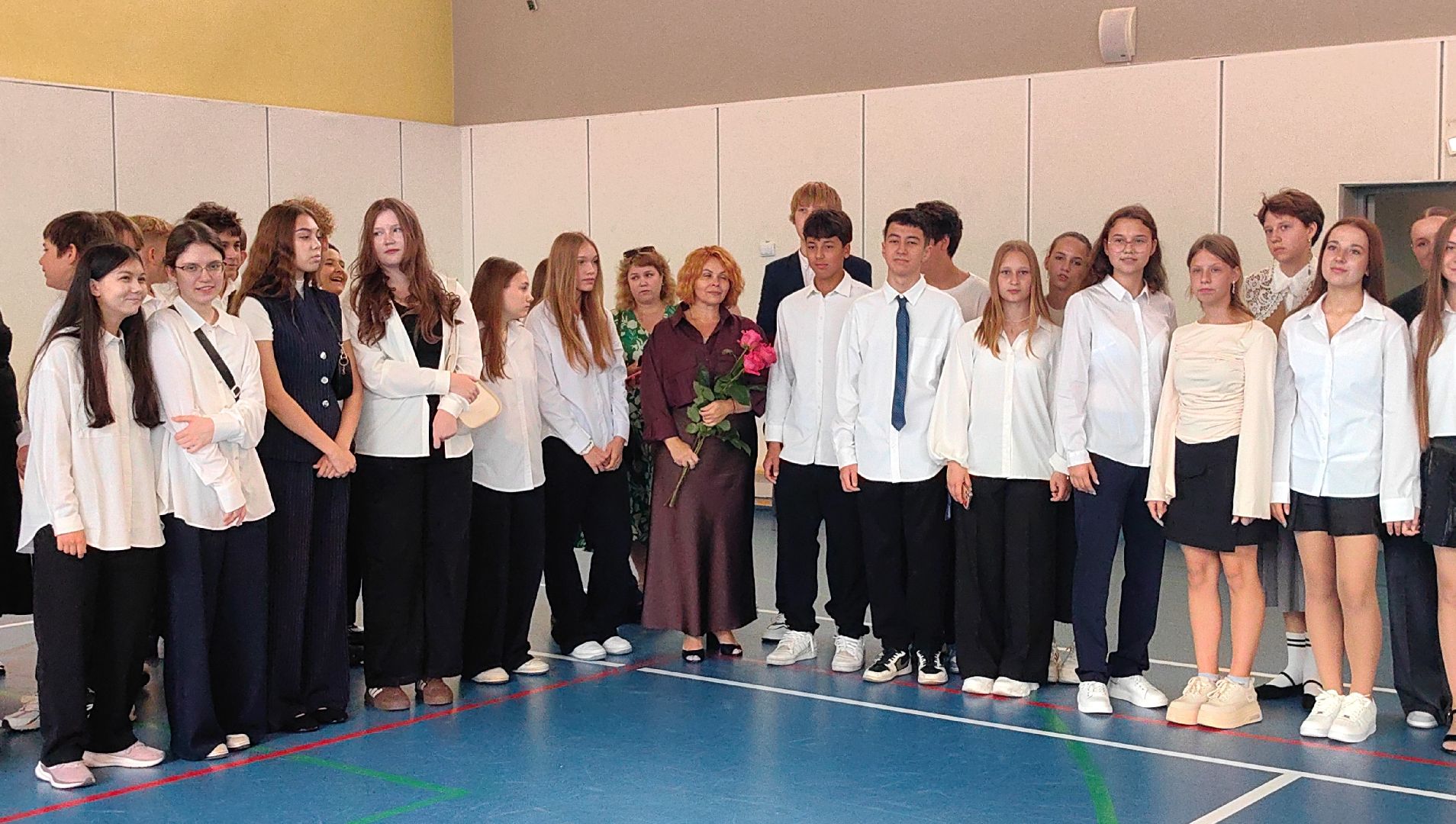 лицей, день знаний, творческие номера, первоклассники,