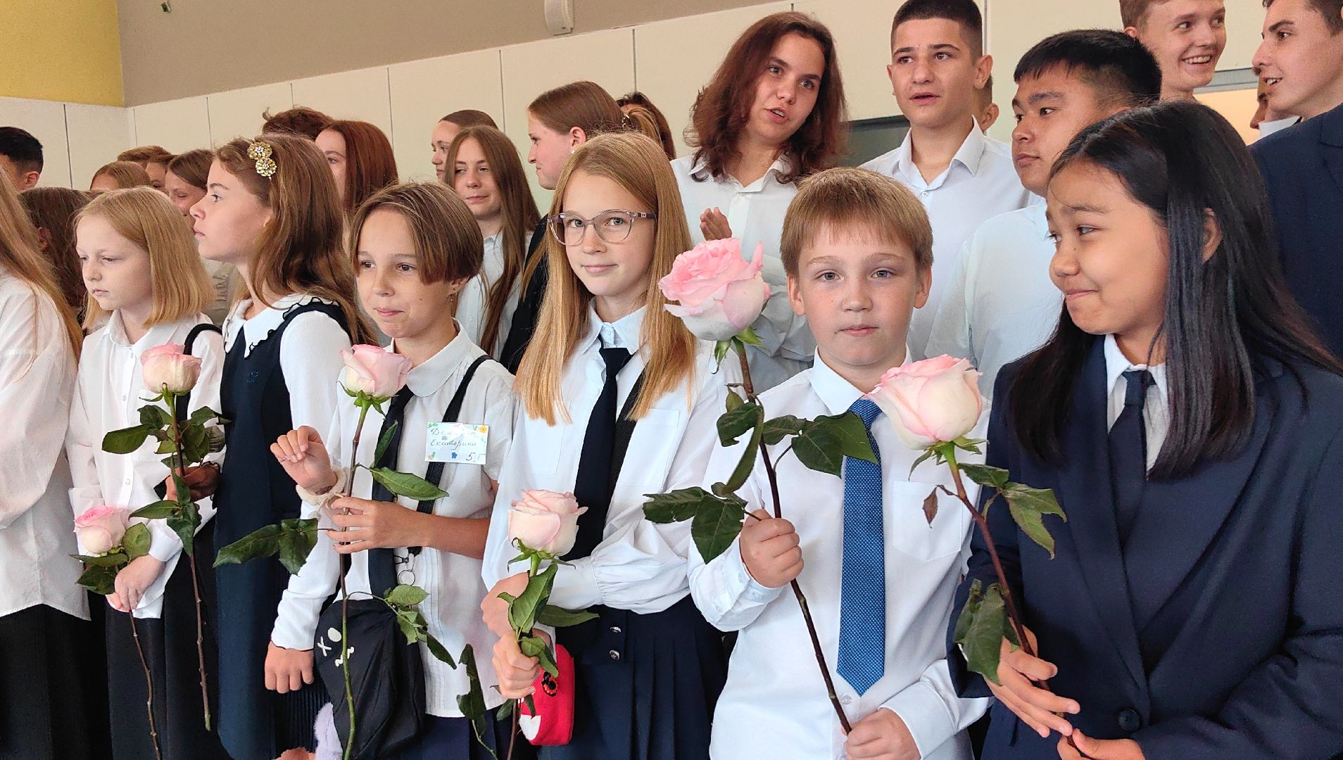 лицей, день знаний, творческие номера, первоклассники,