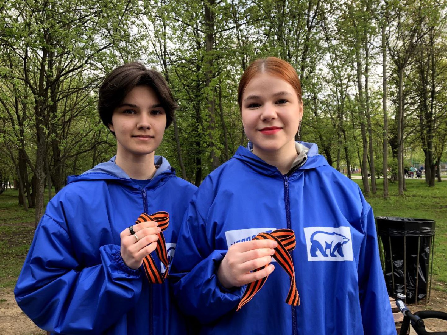 Реутов, День Победы, волонтёры, Георгиевская лента, память