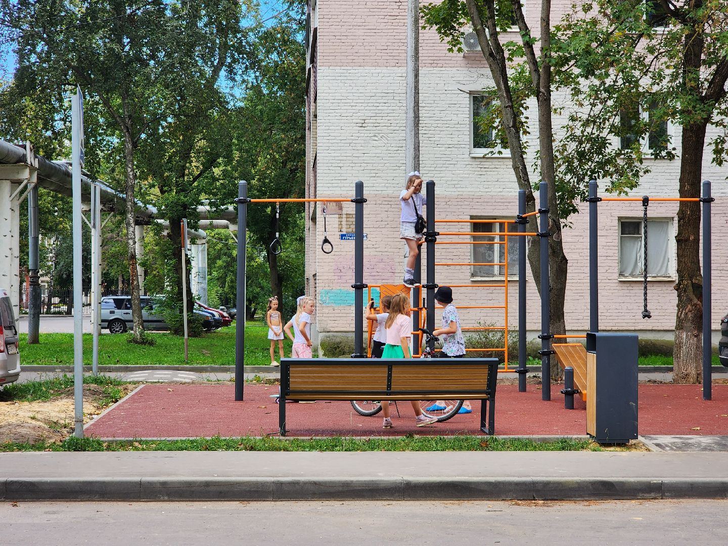 раменское, благоустройство, детские и спортивные площадки, площадка для воркаута на Гурьева 13,