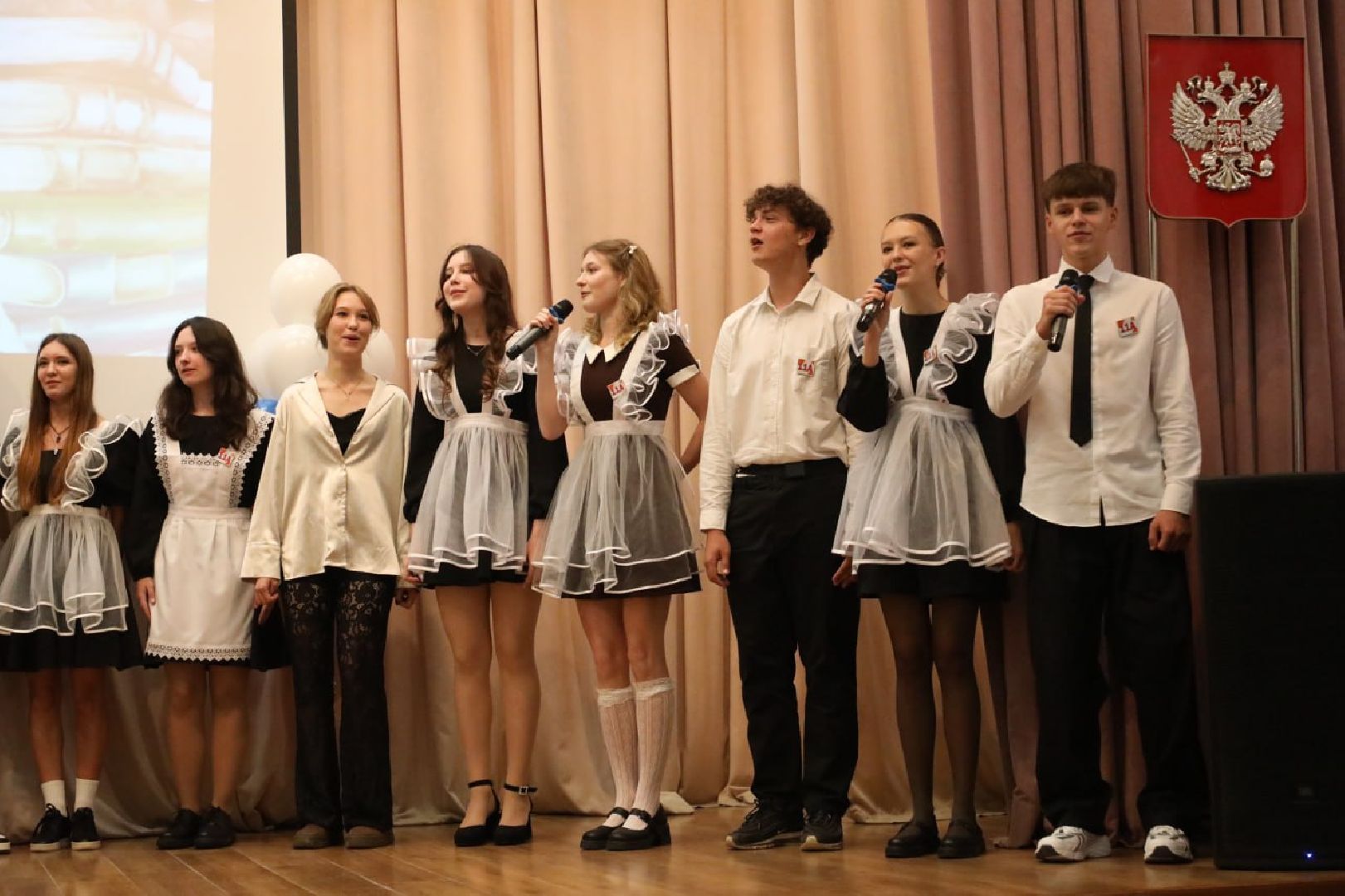 общество, образование, лыткарино, первый звонок, первое сентября, первоклассники,