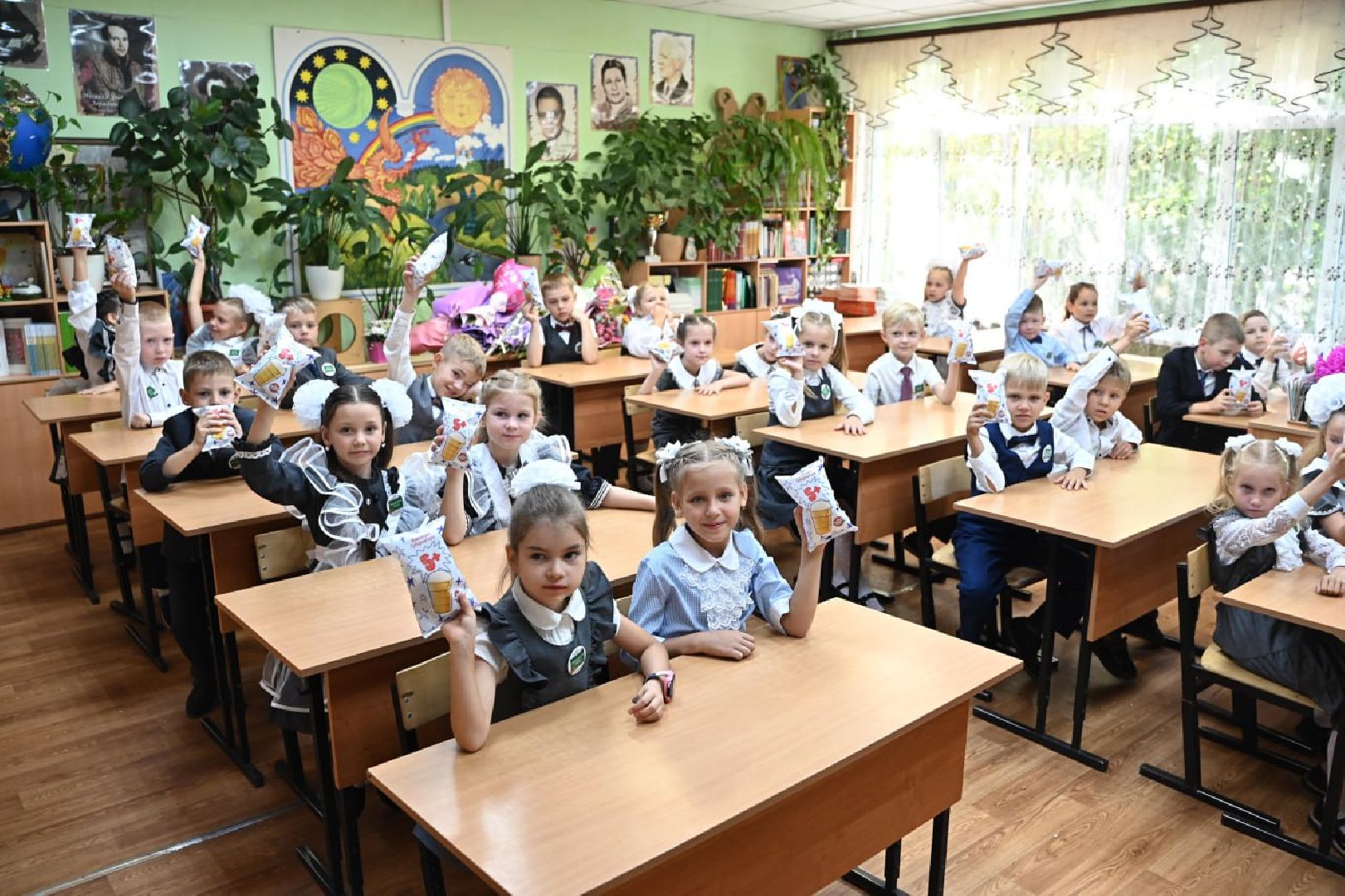 общество, образование, лыткарино, первый звонок, первое сентября, первоклассники,