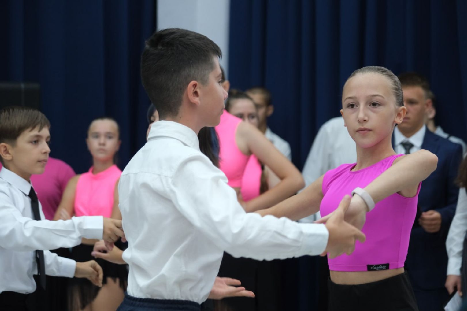 общество, образование, лыткарино, первый звонок, первое сентября, первоклассники,