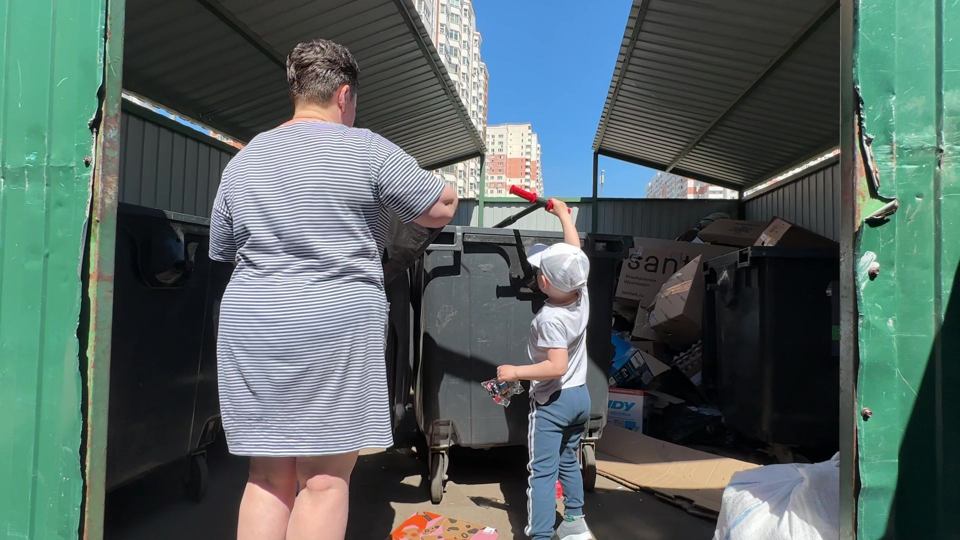 Реутов, ЖКХ, оплата коммунальных услуг, вывоз мусора, судебные приставы,