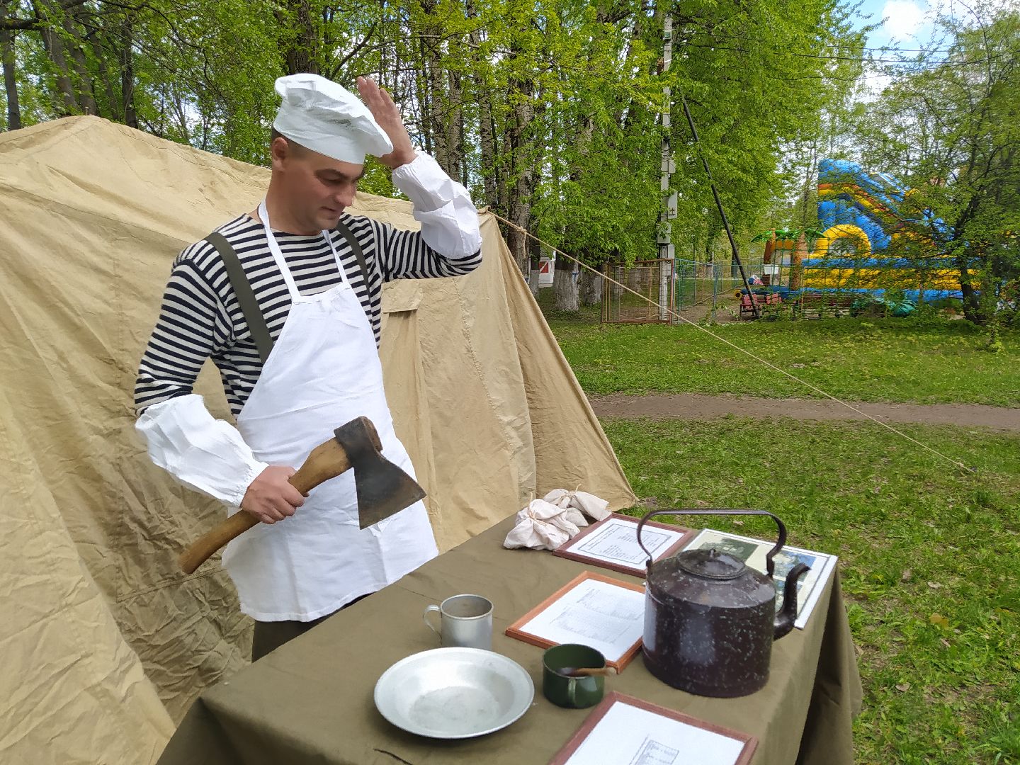 День Победы, полевая кухня, чай, каша