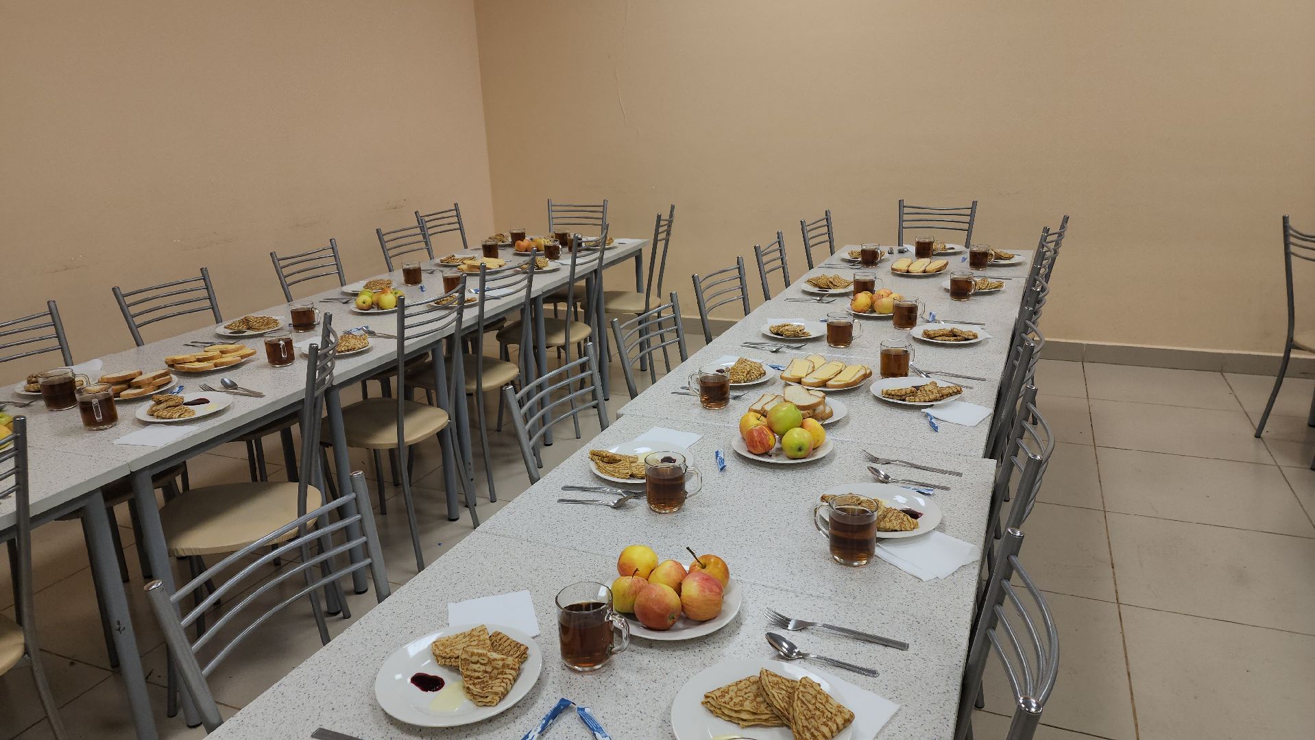 ашукино, ашукинский образовательный комплекс, столовая, школьная столовая, новое меню,мороженое, блюда, чай, меню в столовой, меню новые блюда, школьники,