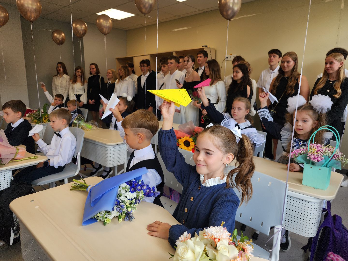 фрязино, 1 сентября, первоклассники подмосковья, капитальный ремонт школы,