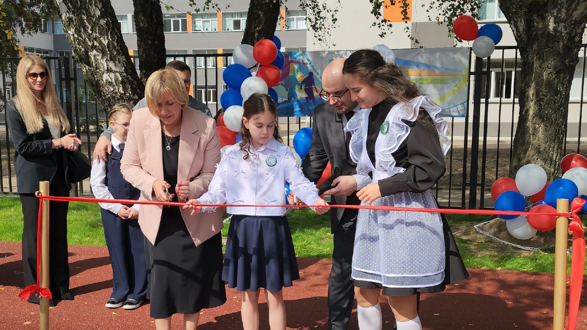 образование, школа, спортивное ядро, школьный стадион, лосино-петровский,