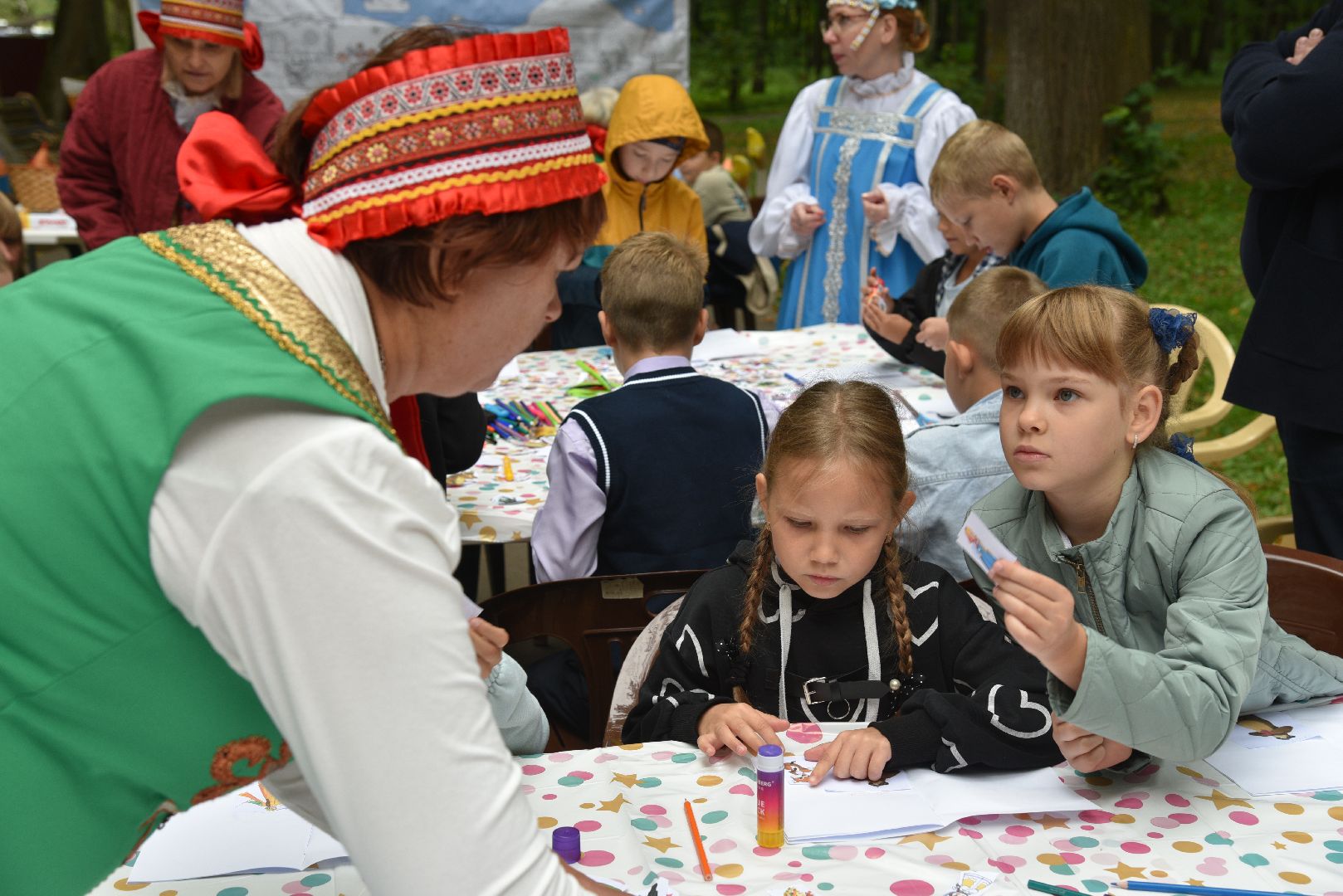 лотошино, лотошинский парк, фестиваль народного творчества, дети,
