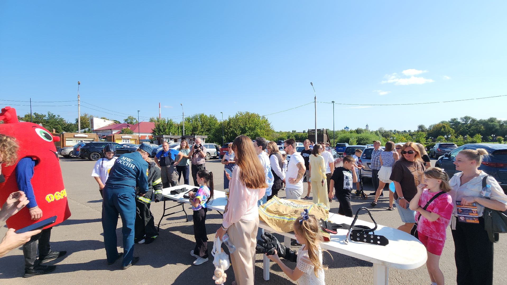 серпухов, подмосковье, мчс 35 лет, акция, безопасность,