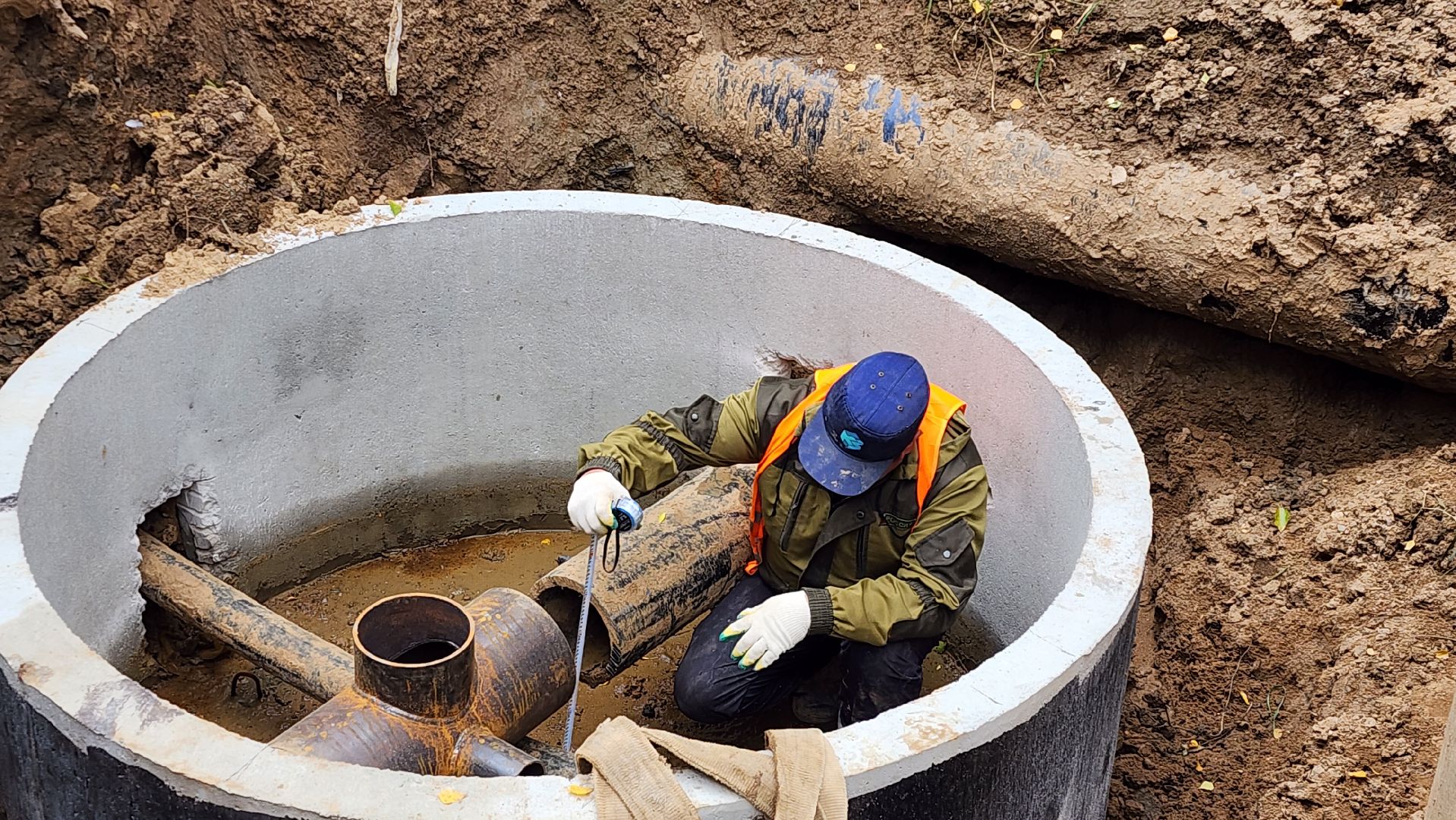 истра, жкх,ремонт трубопровода,