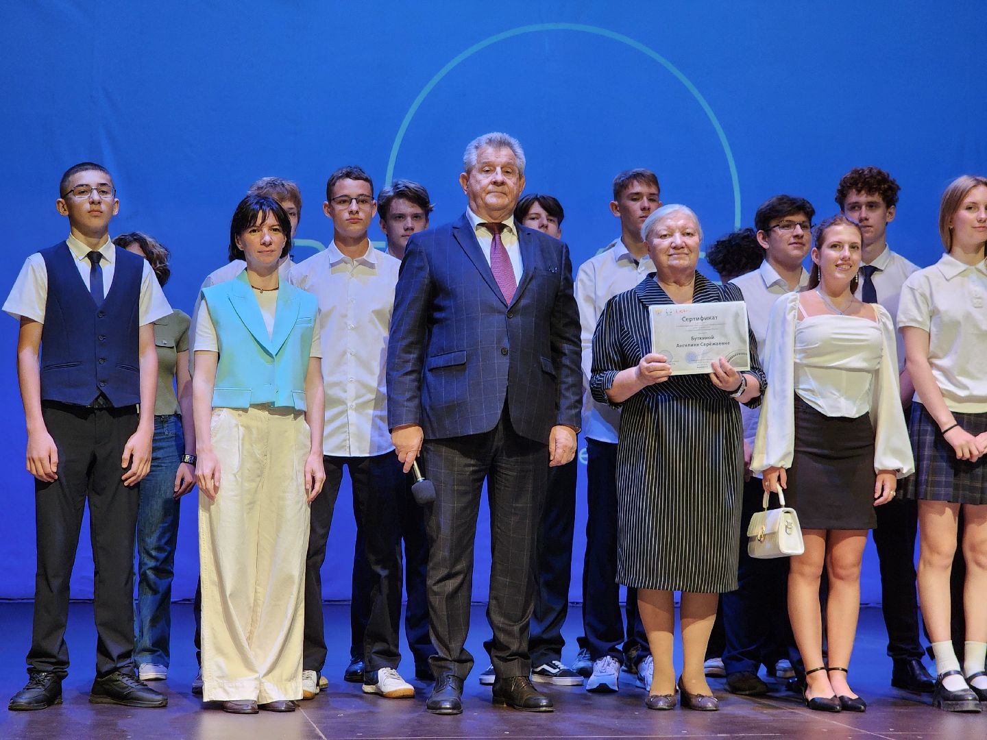 фрязино, технопарк, инженерный класс, школьники, вручение сертификата,