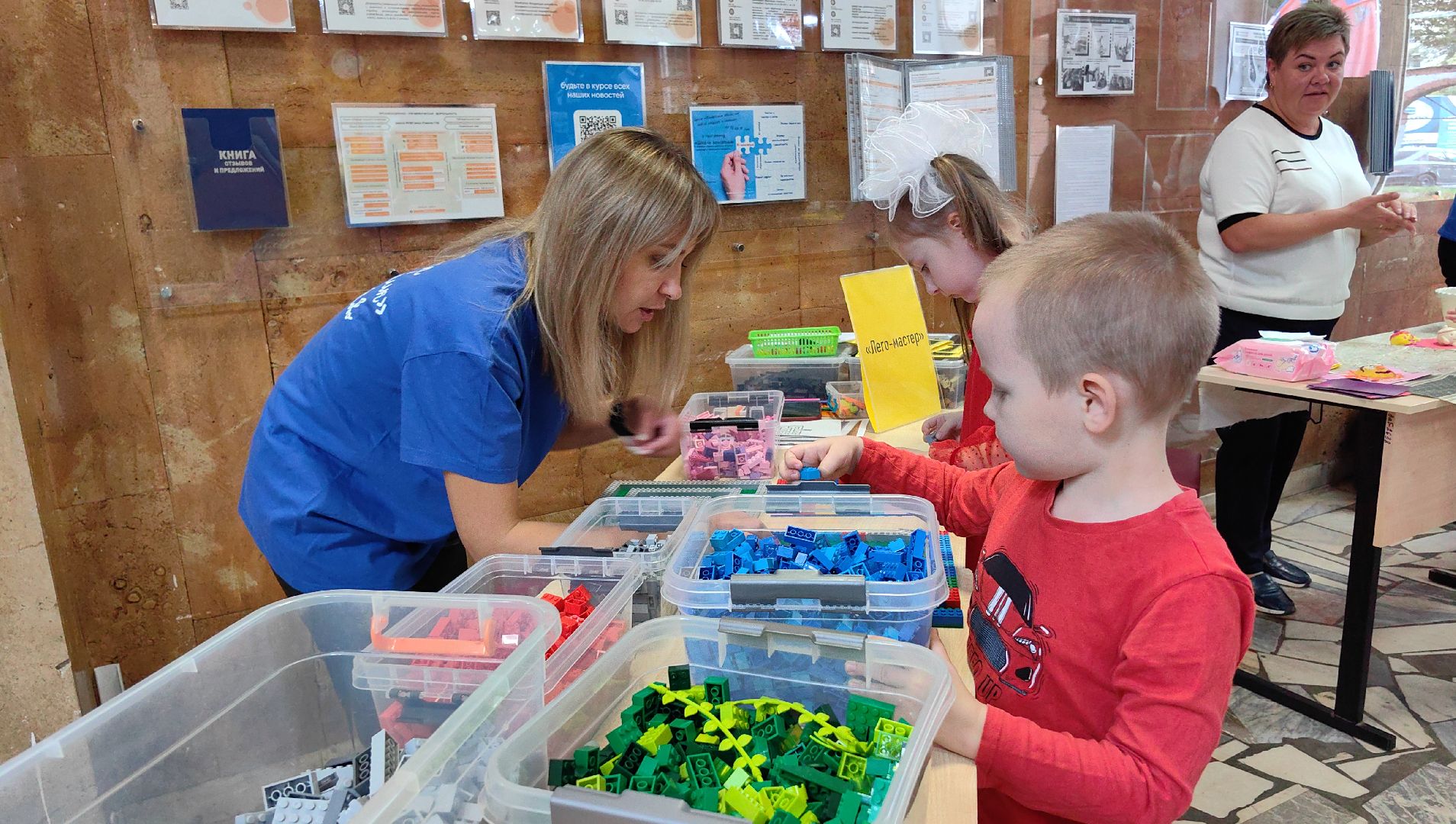 кружки, мастер-класс, образование, вокал, рисование, день открытых дверей,
