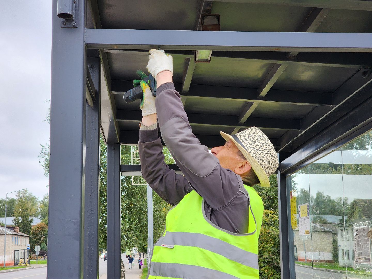 остановочный павильон,автобусная остановка, стеклянная остановка, старая купавна, богородский городской округ,