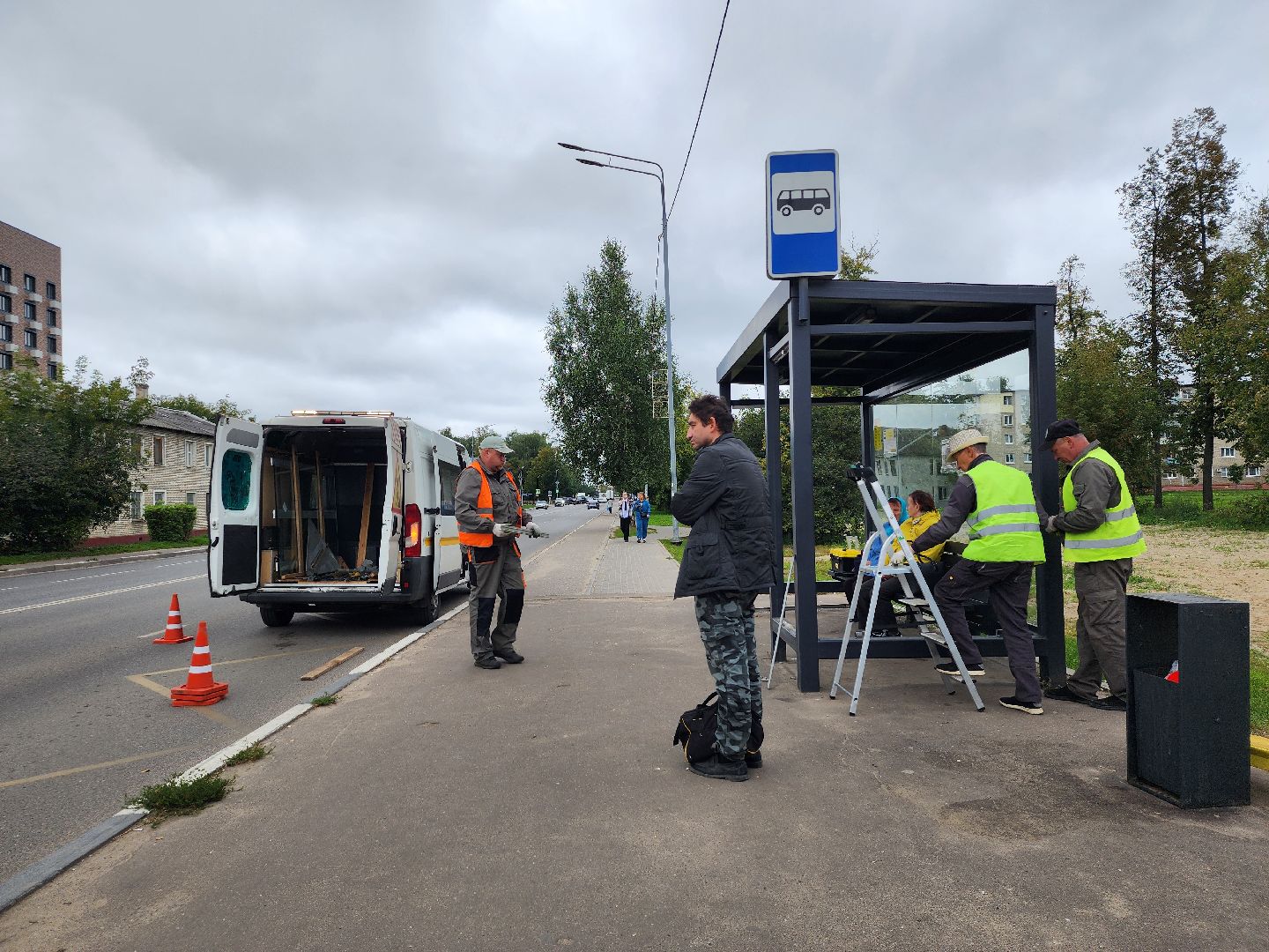 остановочный павильон,автобусная остановка, стеклянная остановка, старая купавна, богородский городской округ,