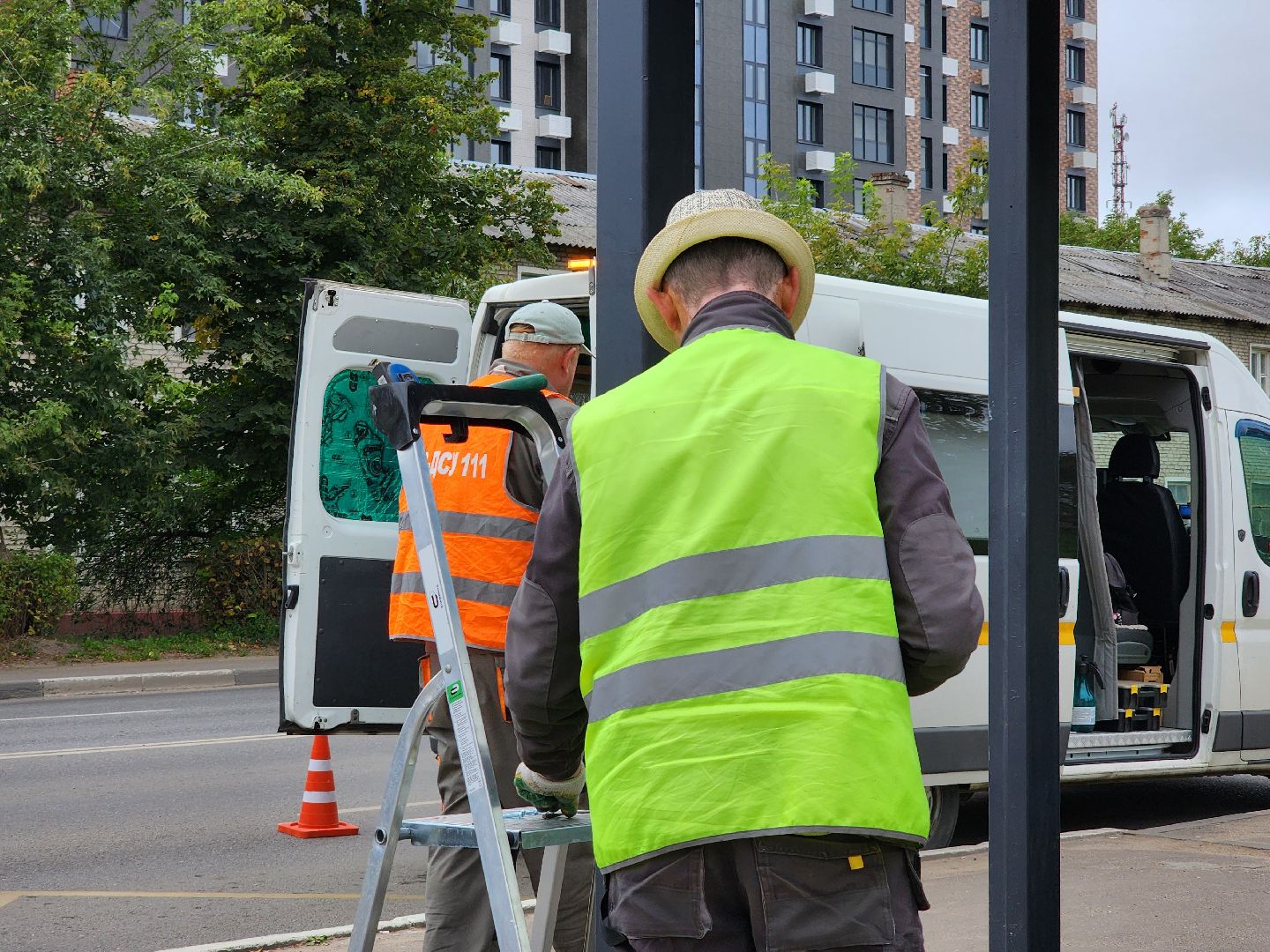 остановочный павильон,автобусная остановка, стеклянная остановка, старая купавна, богородский городской округ,