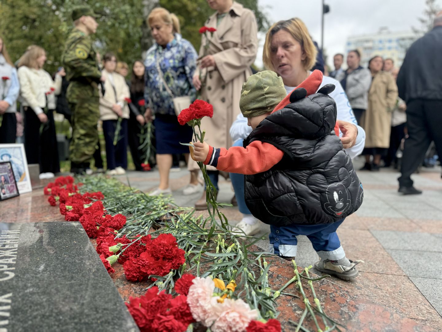 митинг памяти , день солидарности в борьбе с терроризмом, ленинский городской округ, возложение цветов,