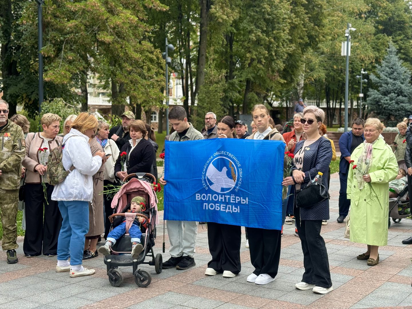 митинг памяти , день солидарности в борьбе с терроризмом, ленинский городской округ, возложение цветов,