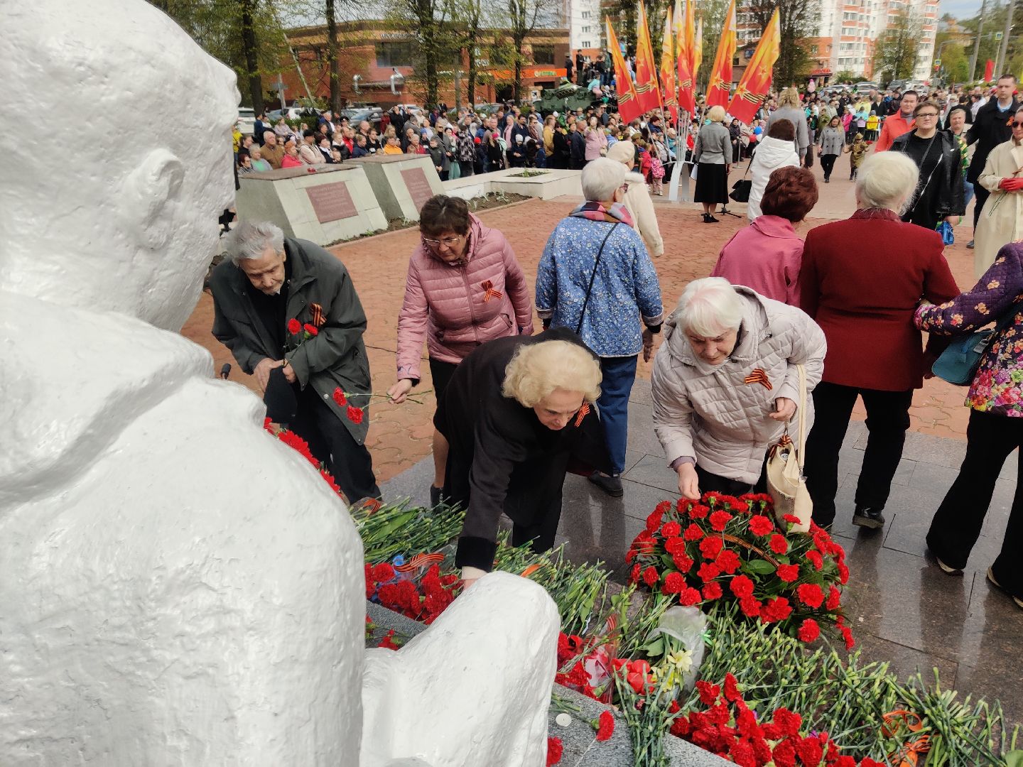 Красноармейск, Пушкинский, День Победы, Плошадь Победы, возложение цветов