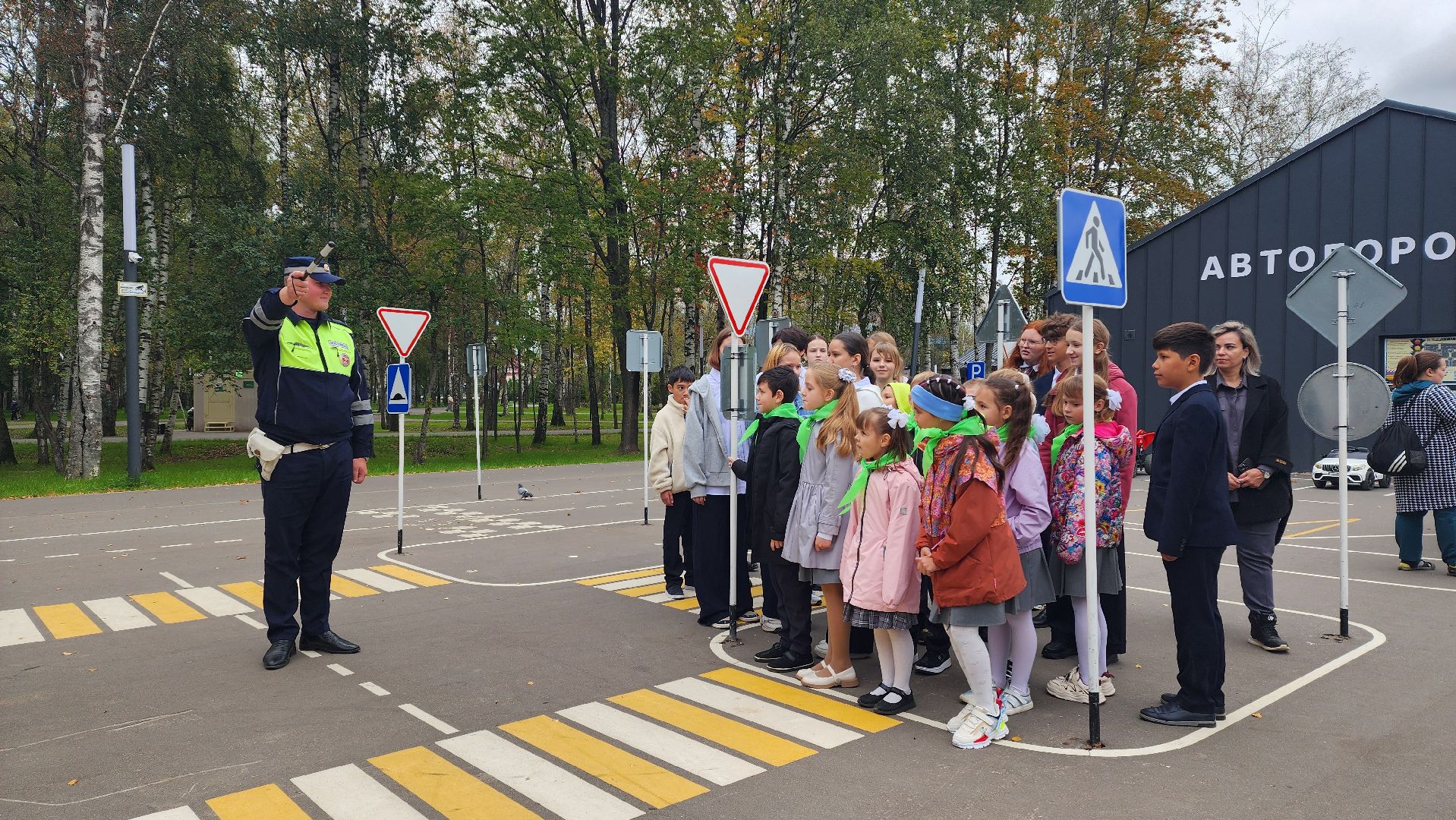 Госавтоинспекция , правила безопасности дорожного движения, Лобня , юид отряд,