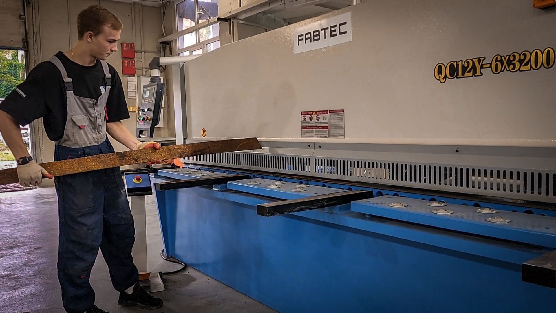 бронницы, автомобильно-дорожный колледж в бронницах, новое оборудование в колледже бронниц, сварочное оборудование в колледже,