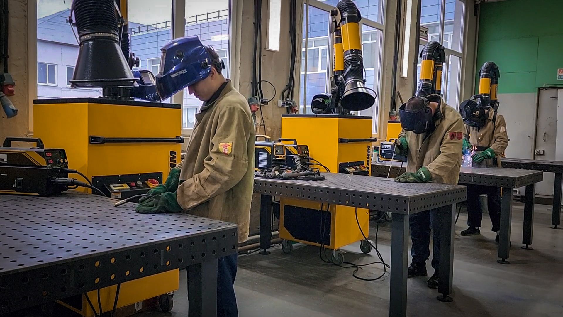 бронницы, автомобильно-дорожный колледж в бронницах, новое оборудование в колледже бронниц, сварочное оборудование в колледже,