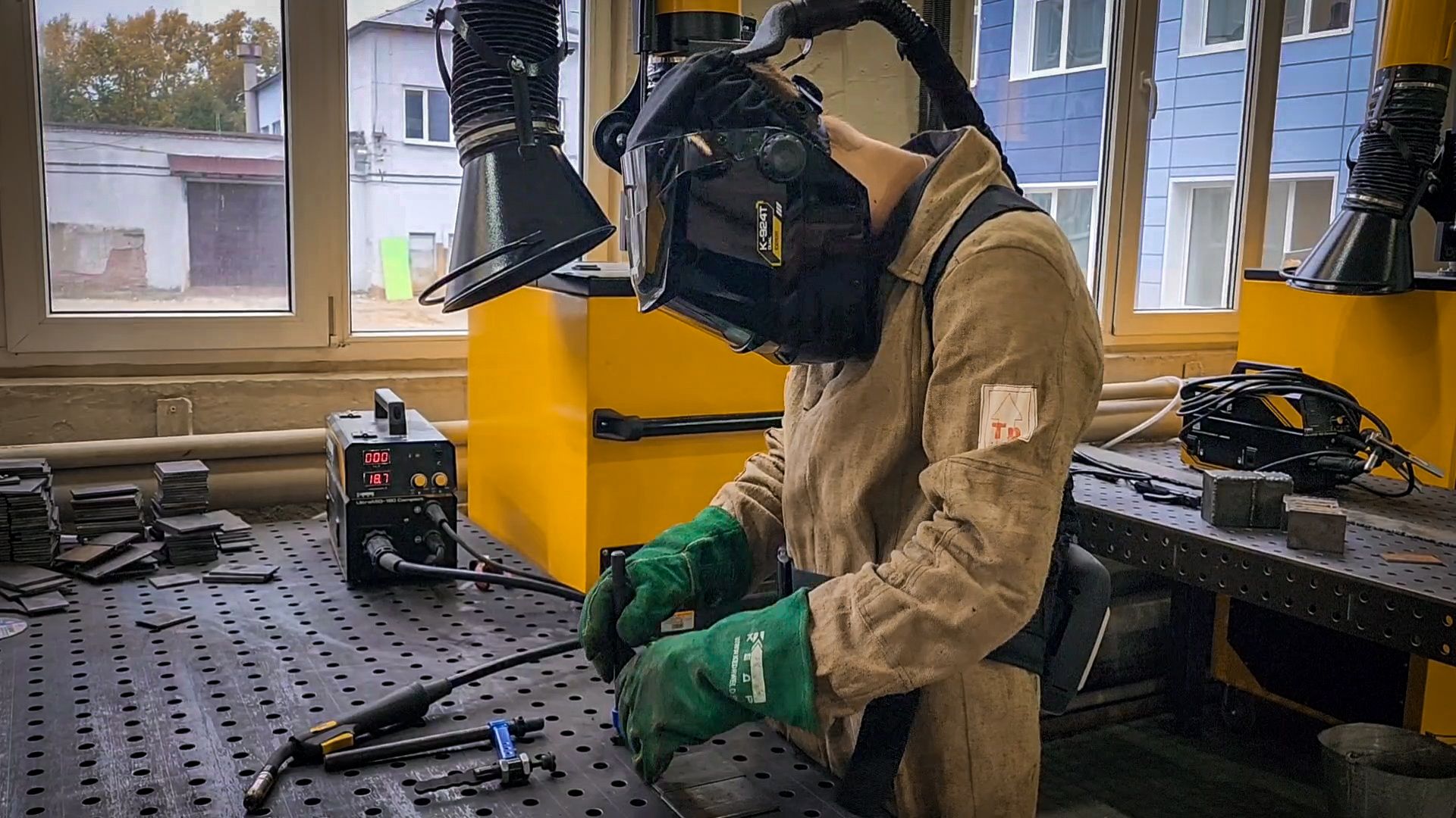 бронницы, автомобильно-дорожный колледж в бронницах, новое оборудование в колледже бронниц, сварочное оборудование в колледже,