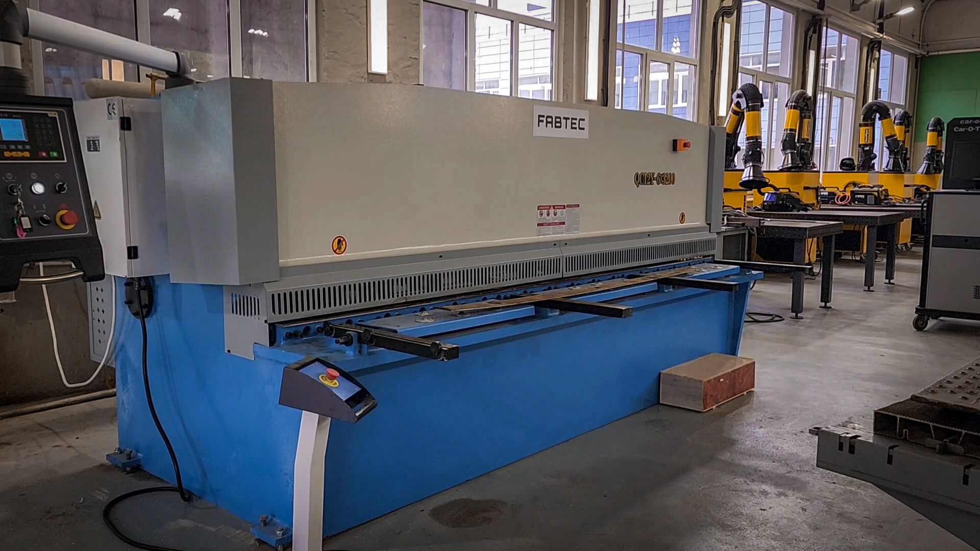 бронницы, автомобильно-дорожный колледж в бронницах, новое оборудование в колледже бронниц, сварочное оборудование в колледже,