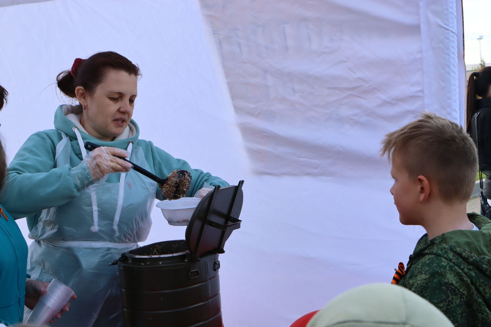 Серебряные Пруды, парк, солдатская каша