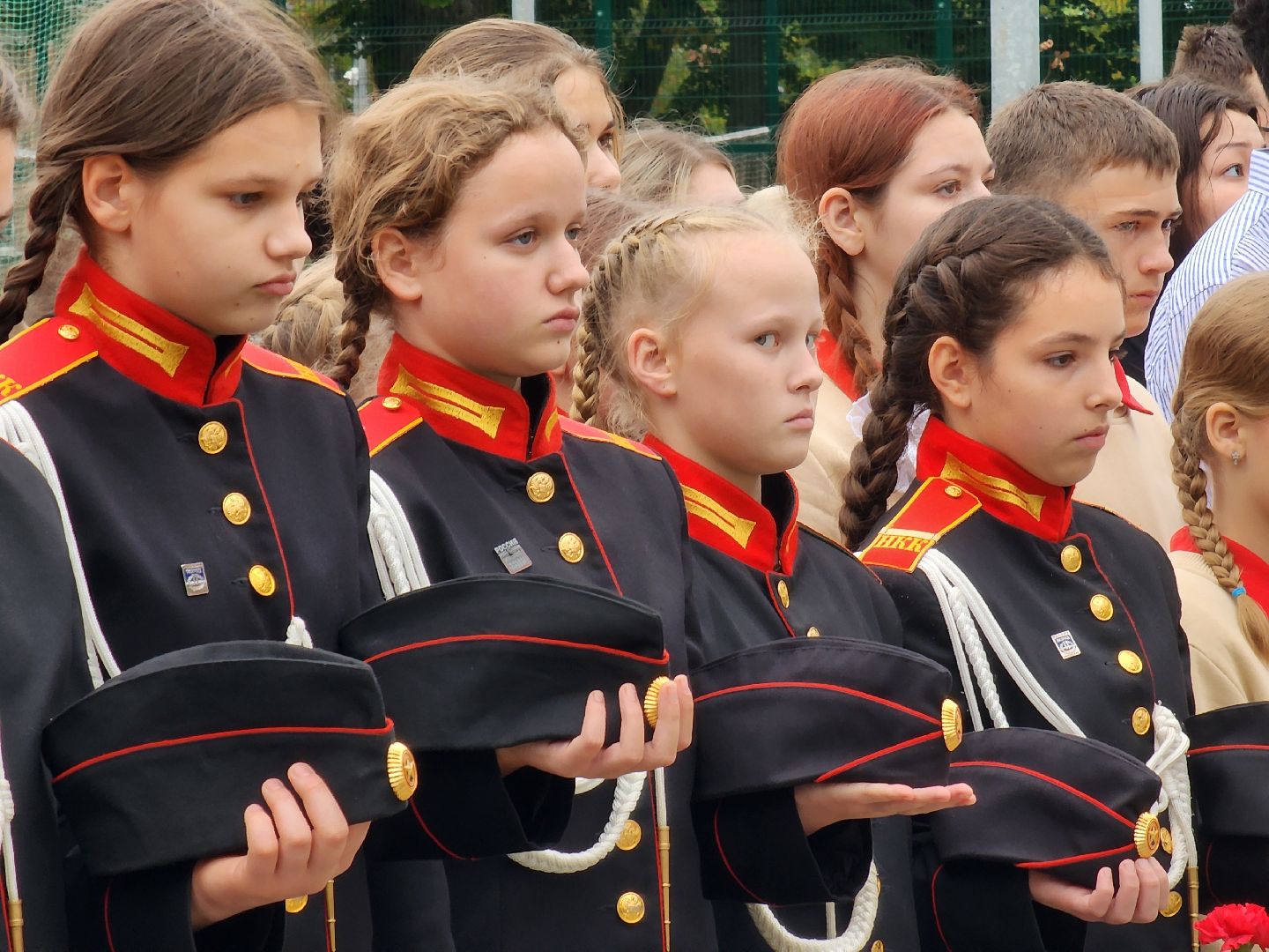 ногинск, жители, память, школа, беслан, мемориальная доска,