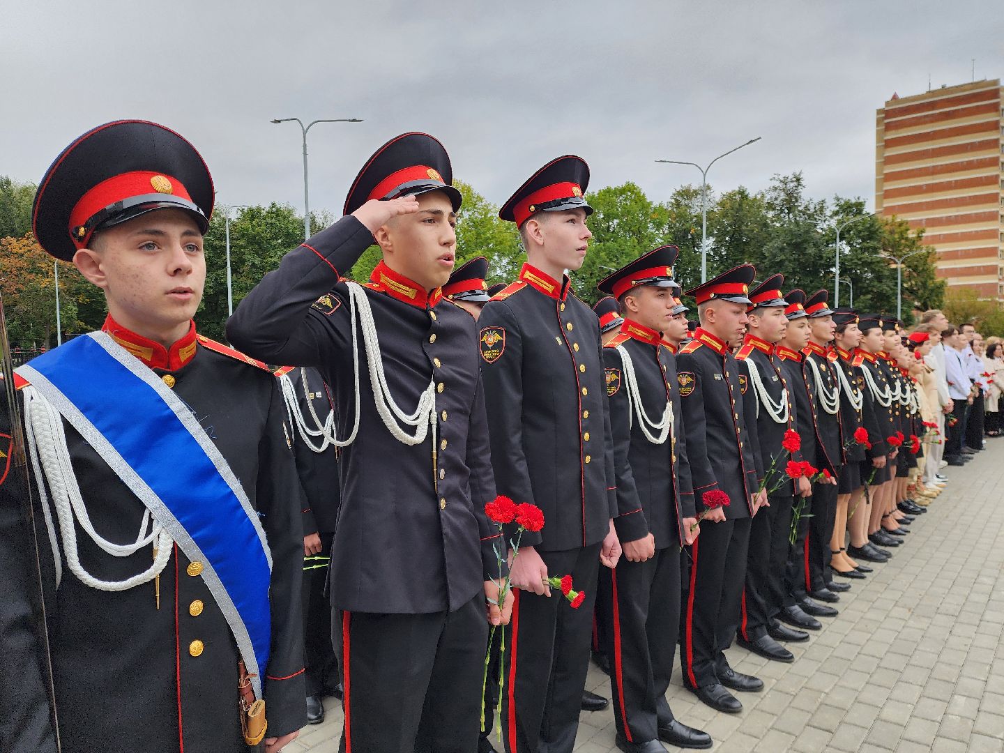 ногинск, жители, память, школа, беслан, мемориальная доска,