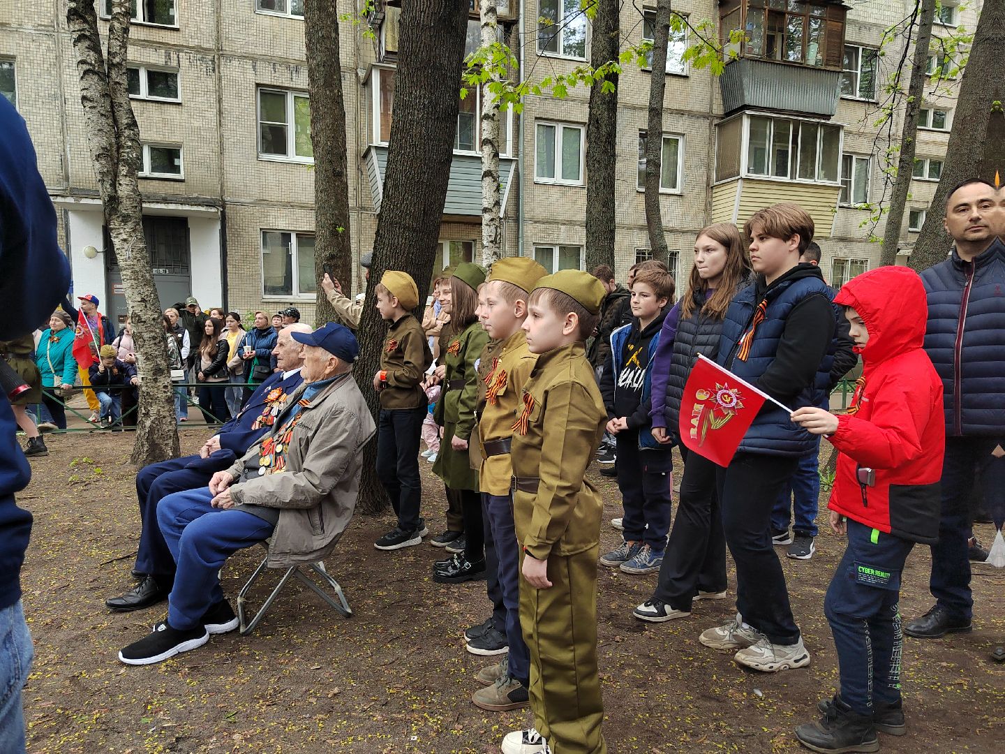 Пушкино, 9 мая, День Победы, мы помним, ВОВ, ветераны, Поем во дворах