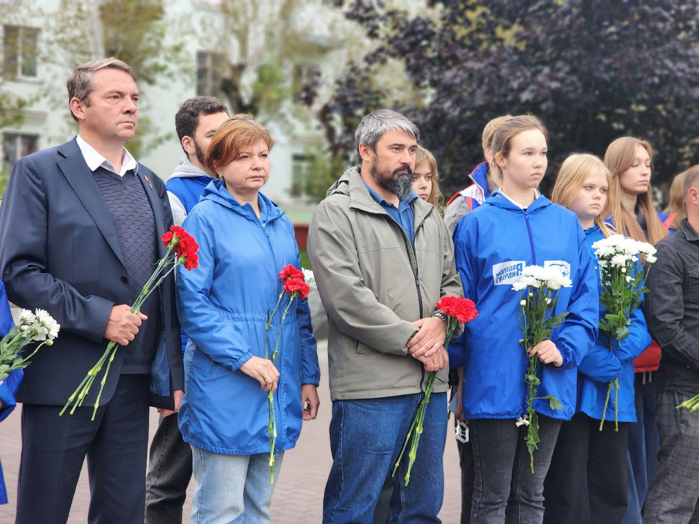 фрязино, день памяти трагедии в беслане, митинг, акция памяти жертв теракта, молодогвардейцы, молодежный центр,